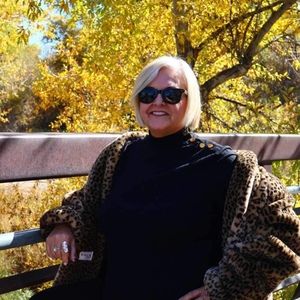 Meet your Posher, Teresa